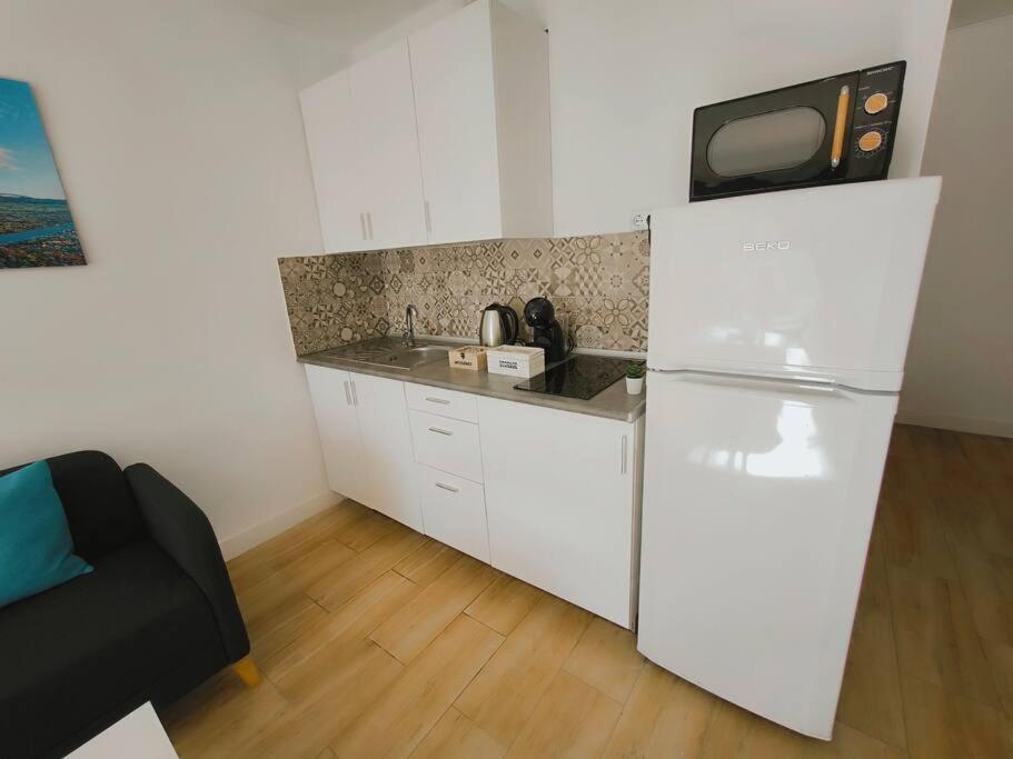 Yinfa 2 Sunset Apartment Tamaimo Екстериор снимка
